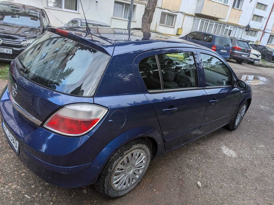 Opel Astra 2004 Benzina