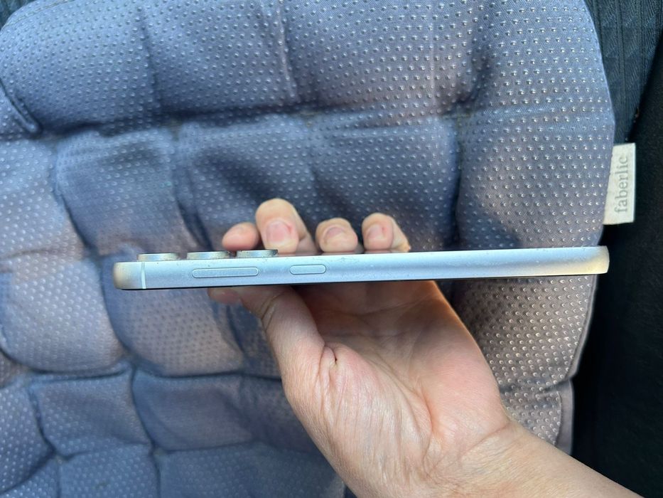 SAMSUNG S23 FE без ремонта