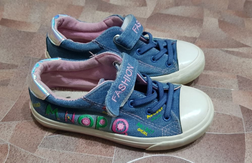 Кеды  на девочку