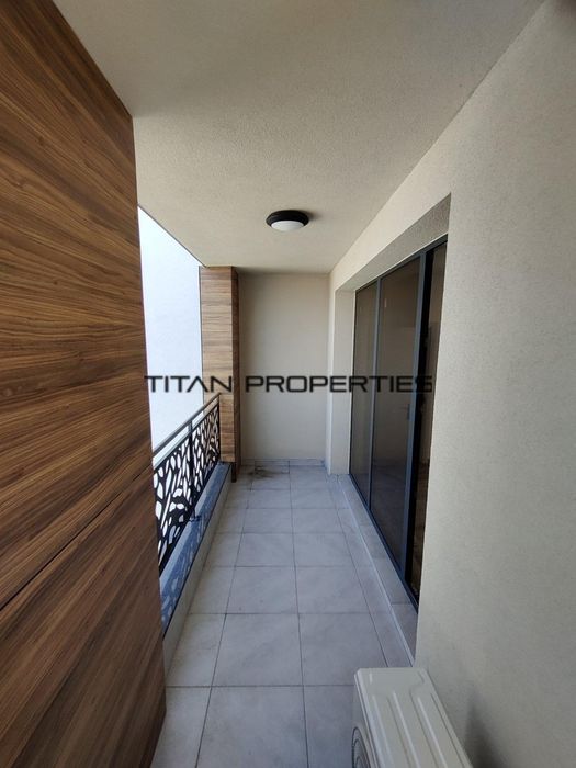 Продава се Двустаен апартамент в Бургас, Долно Езерово - 76 кв.м за 2000 €/кв.м - Снимка #3