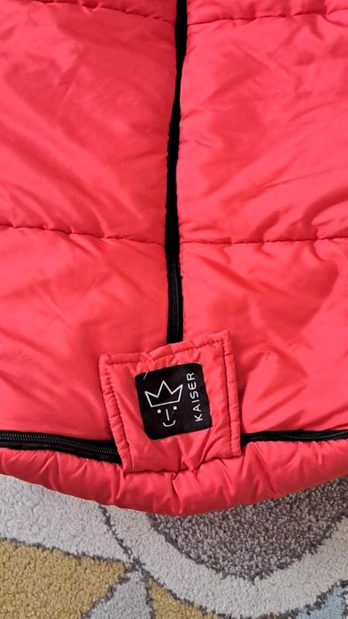 Kaiser Чувалче за детска количка с полар Iglu Red