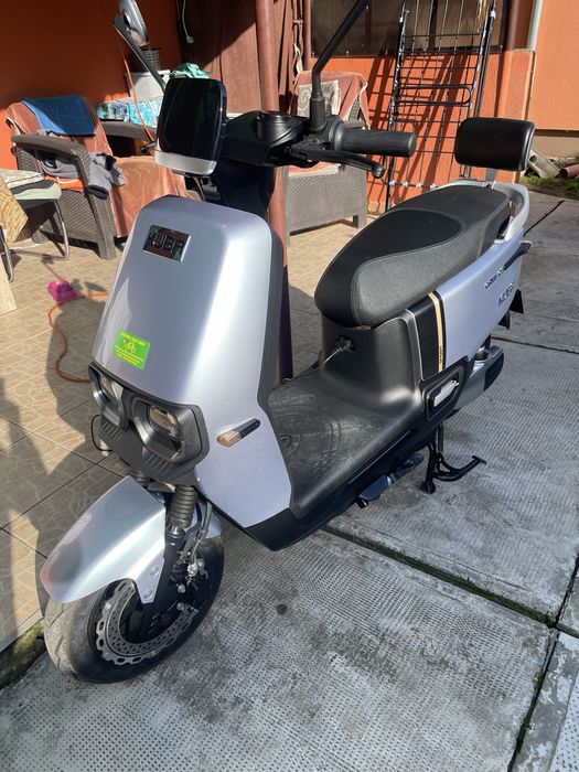 Scuter electric! Motor 1200w