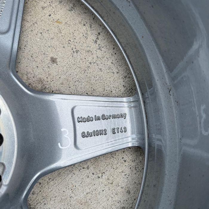 Комплект 4броя Pirelli Sottozero 3 245/45R18 100V DOT2920| Джанти AMG 8Jx18H2 ET43 A 2134011800 | Гуми и джанти