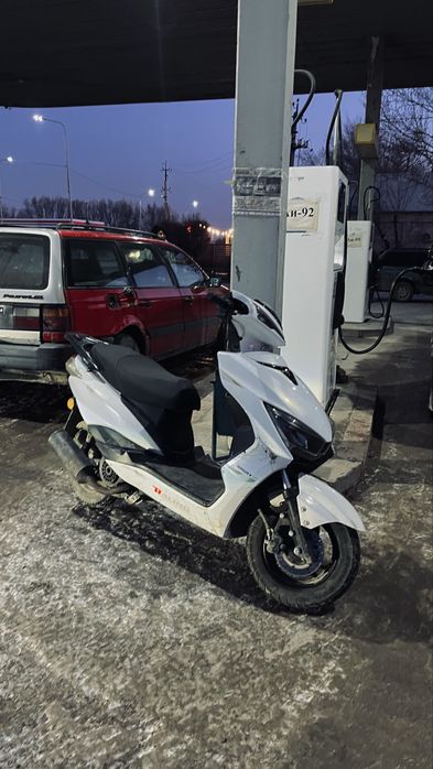 Продам Мопед м8 про