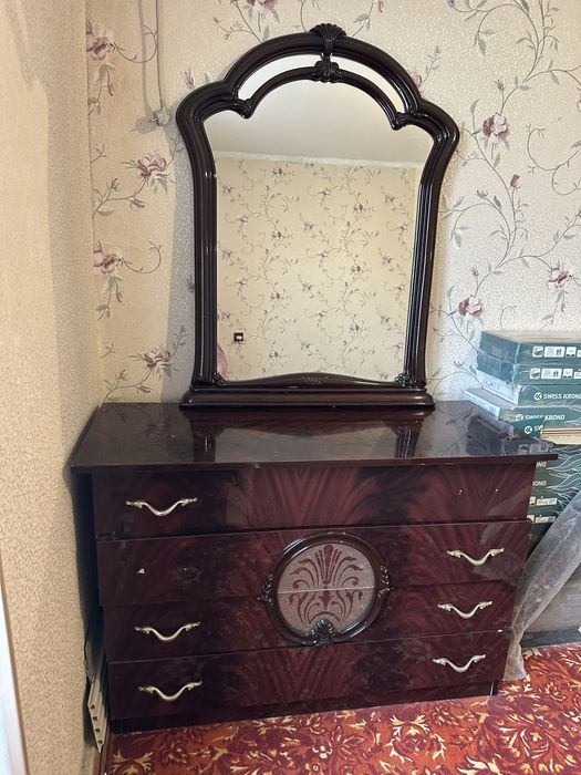 Туалетный столик