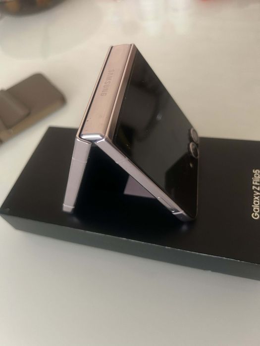 Samsung z flip 5 256 gb