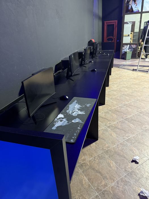 Стол компьютерный