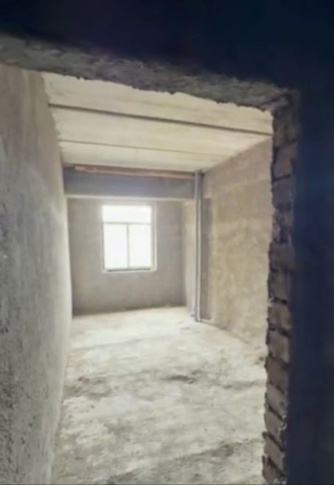 Арзон нархда каробка сотилади кв/м  700$ дан Паворот