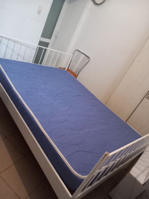 Pat 140/200 ,stare f bună