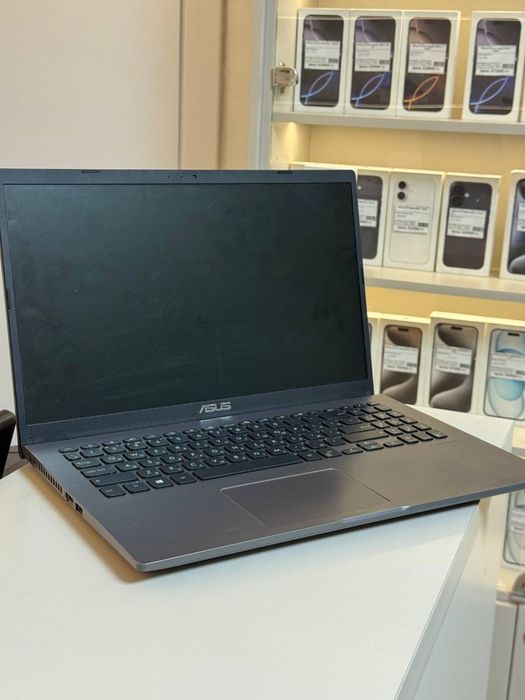 Asus Vivobook R5/3, SSD 256GB