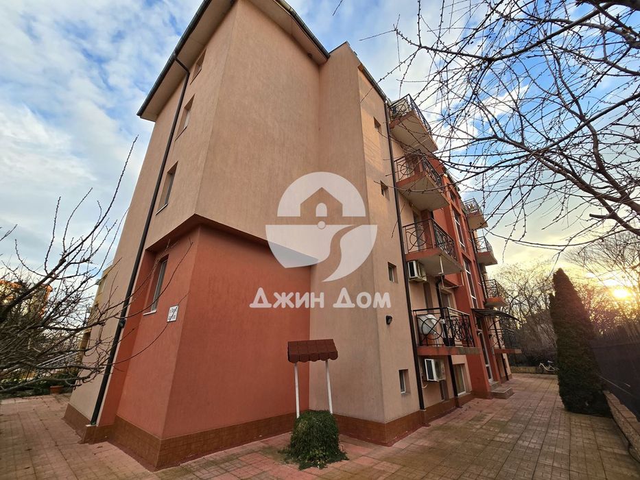 Продава се Четиристаен апартамент в с. Равда, Област Бургас - 128 кв.м за 1055 €/кв.м - Снимка #10