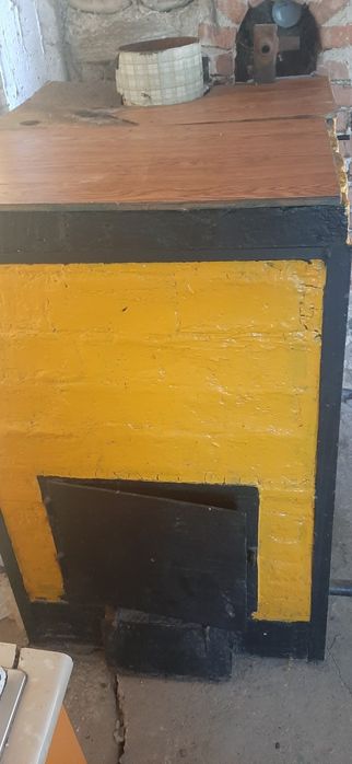 Vind centrala pe lemne de 75-80 KW nouo nefolosita niciodata