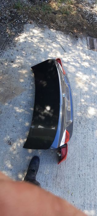 Капак за багажник и стопове за Е90