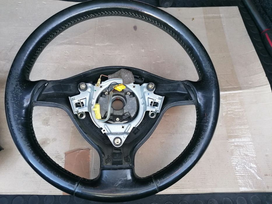 De vînzare volan piele wolzvagăn pasat b5. 5