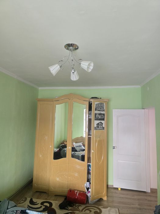 Сдам 3 кв на длит срок Арай 2 мкр