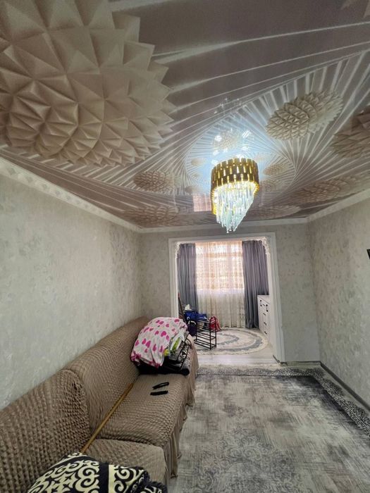 2 . Xonalik kvartira sotiladi manzil sagdiyana doktor O yonida yul ust