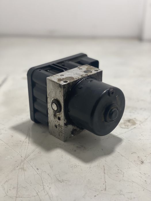 Pompa ABS Volkswagen Golf4 Bora Octavia A3 1J0614517E / 1C0907379E