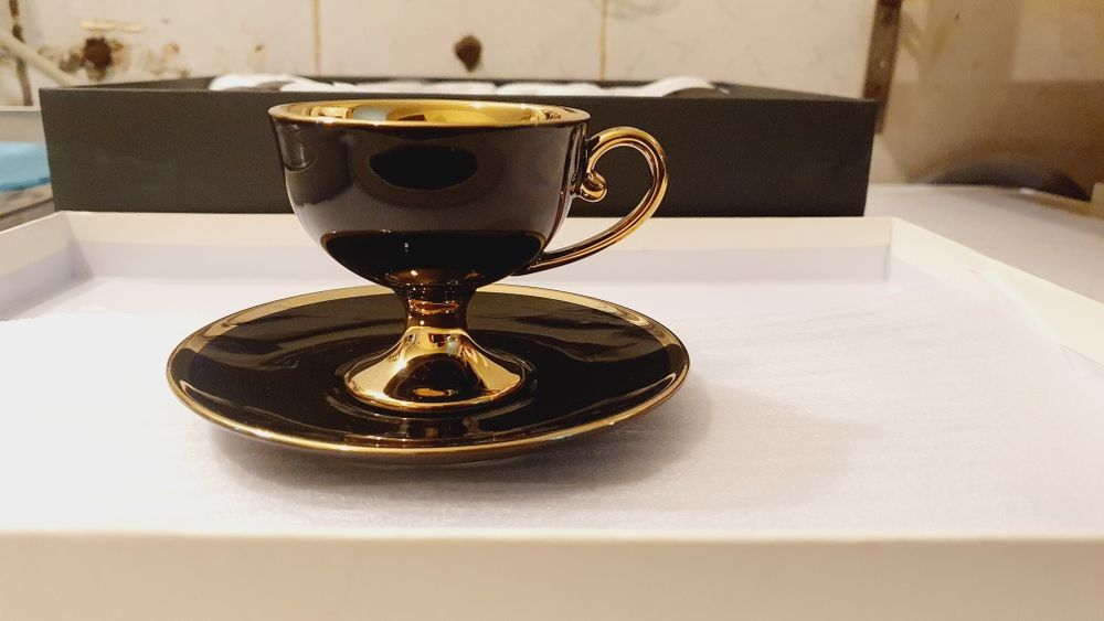 Уникален комплект чаши за кафе