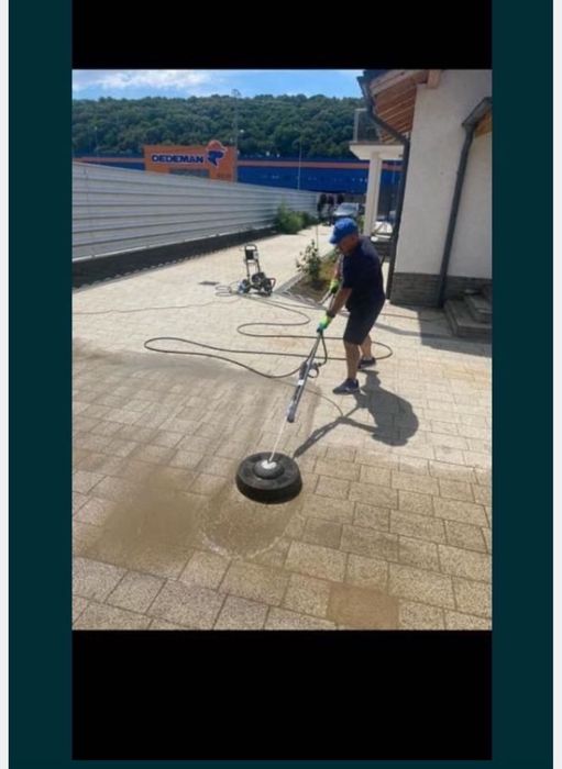 Spal tencuiala decorativa blocuri curat spalat geam hale cladiri birou