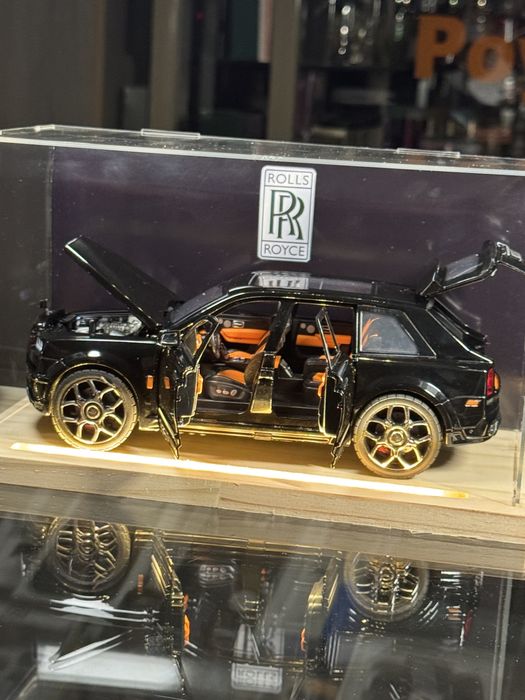 Rolls Royce Cullinan 1:20