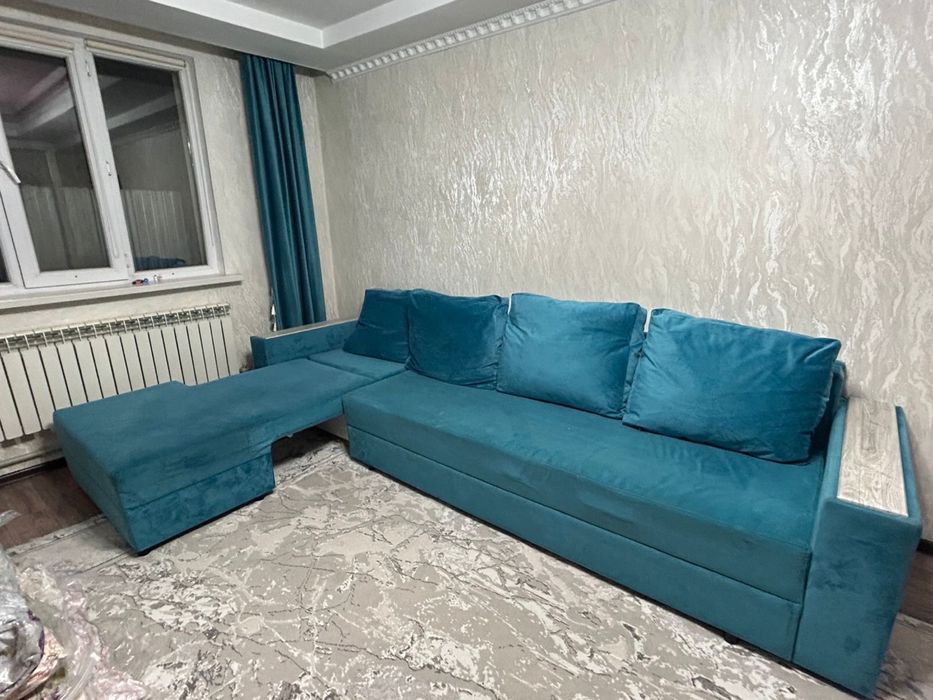 Продам Диван в хорошем сост