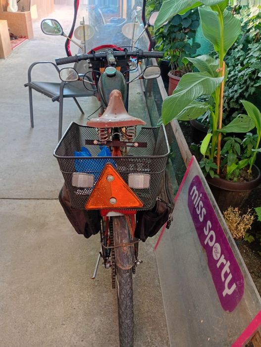 Vând motoretă stare foarte bună