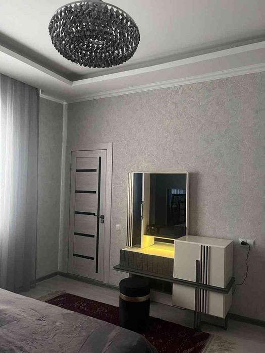 Yangihayot Simma hotel 4 sotix evro uy sotiladi