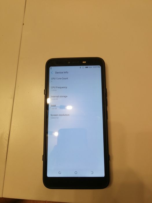 Трлефон Tecno K7