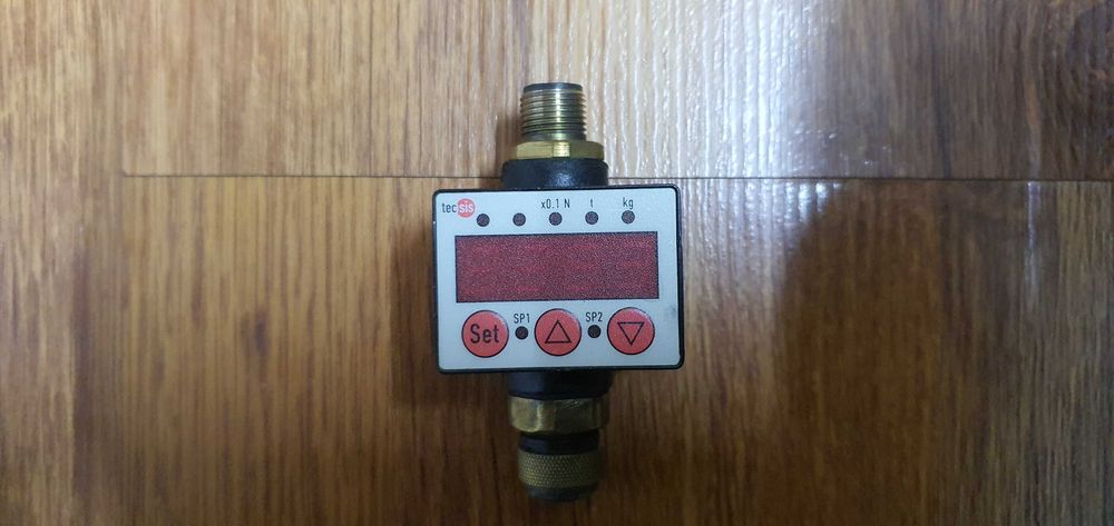 Aparat de masurat si monit. tensiune mecanica Texis E 1931 plus EZE55.