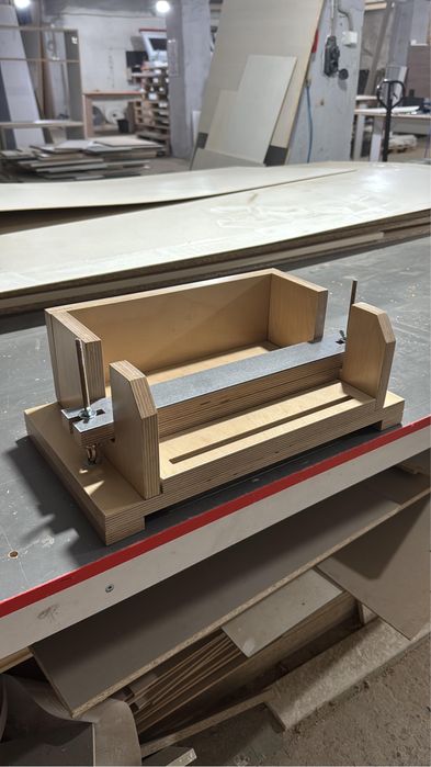 Станок для прошивки документов