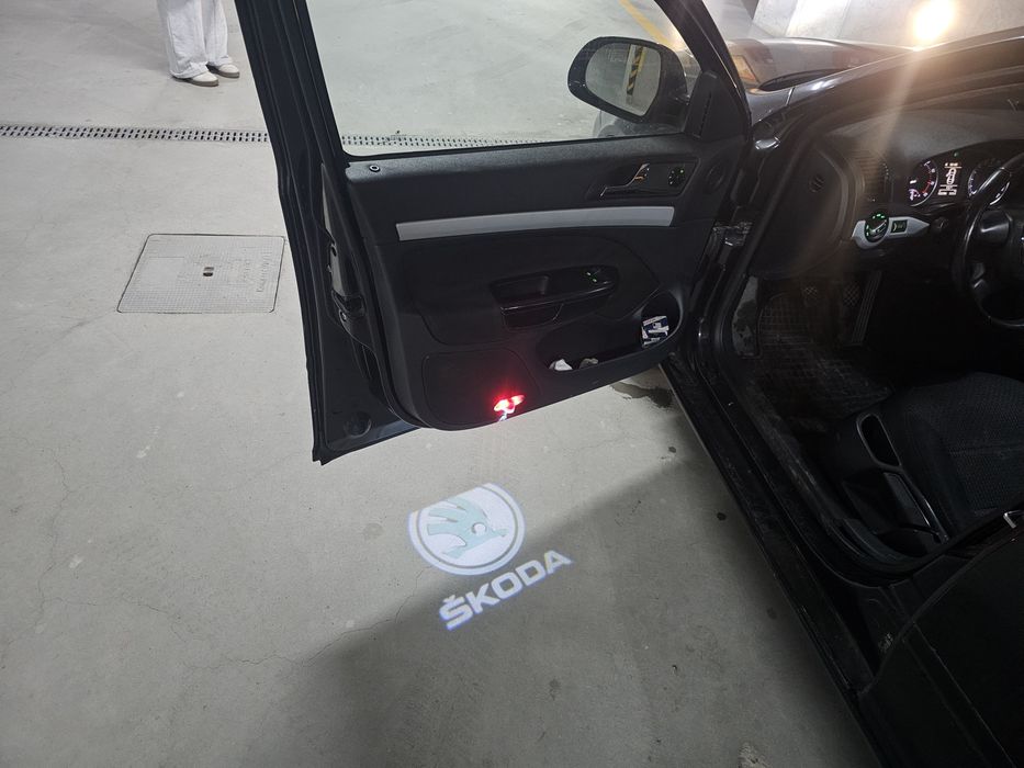 SKODA Octavia 2011 — imagine 3