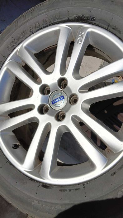 Vând  jante aliaj VOLVO, cu anvelope