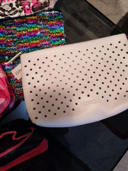 Косметички  для  женщин