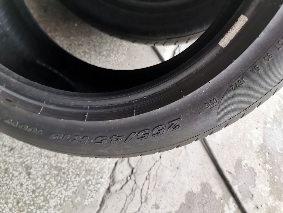 255 45 19 pirelli и continental по 2бр