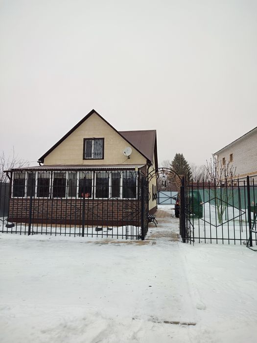 Продам дом в с/ т Вишенка 1