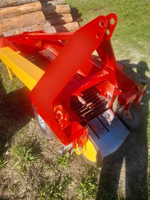 Картофовадачка едноредова  гръцка