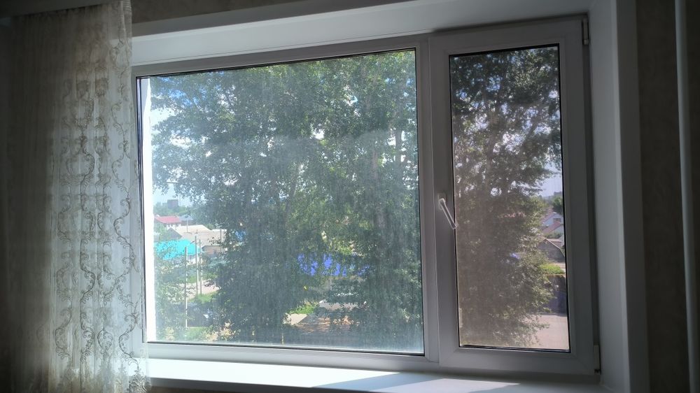Продам пластиковое окно