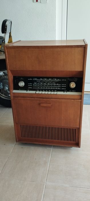 Радиограмофон Респром А-104