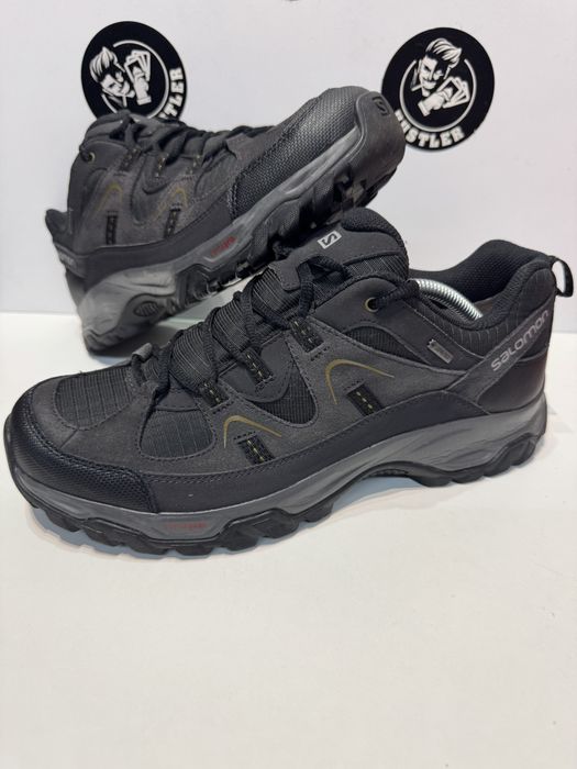 Туристически обувки SALOMON GORE-TEX .Номер 43.5