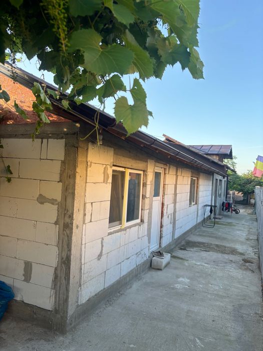 Casa de vânzare în orașul Mizil,str decebal 1224MP Nr 17,
