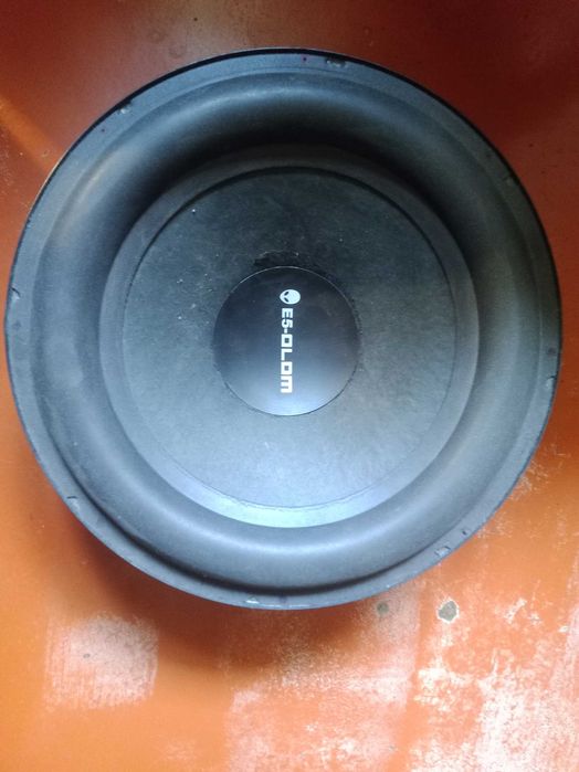 Динамик для сабвуфера
