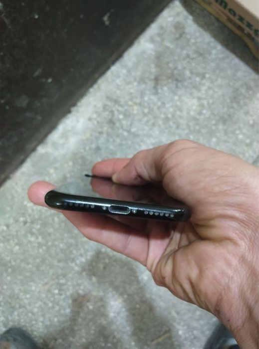 Например iphone 7 garantiyali