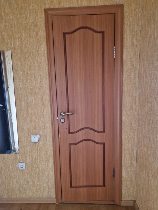 Двери б у и комплектующие