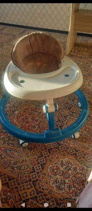 Продам стол в хорошем состоянии