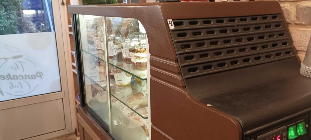 Продава се Заведение в Велико Търново, Център - 18 кв.м за 708 €/кв.м - Снимка #9