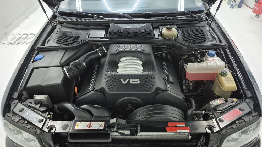 Audi A8 D2 quattro