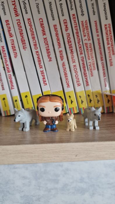 Продам киндер Очень странные дела осд