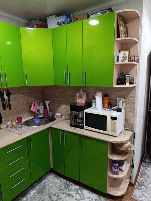 Продам кухонный гарнитур.