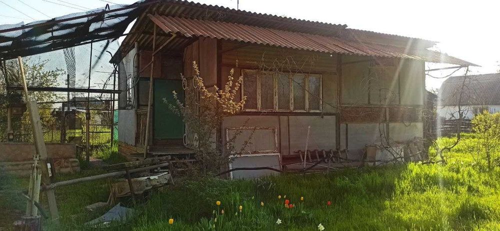 Продаётся дача 6 соток, в Янгиюльском районе. 17500у.е