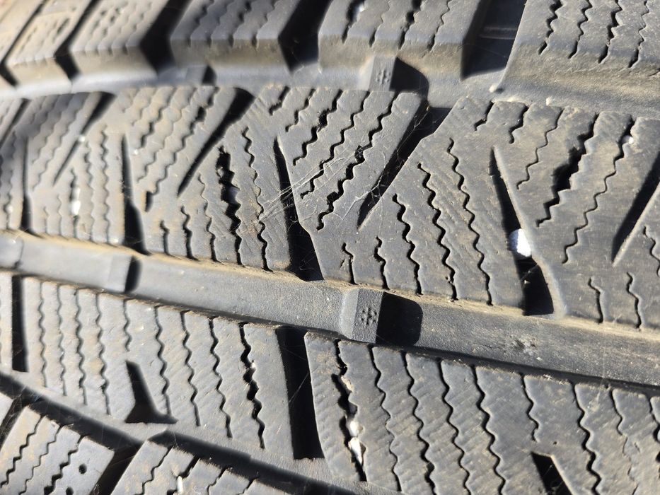 225 65 R17 2023 года